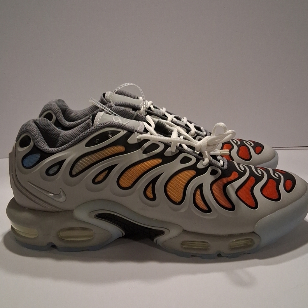 Nike Air Max Plus Drift Light Smoke Grey Armory Blue Sail Size 10.5 FD4290-002